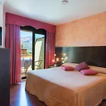 Hotel Restaurant Cal Petit 3*