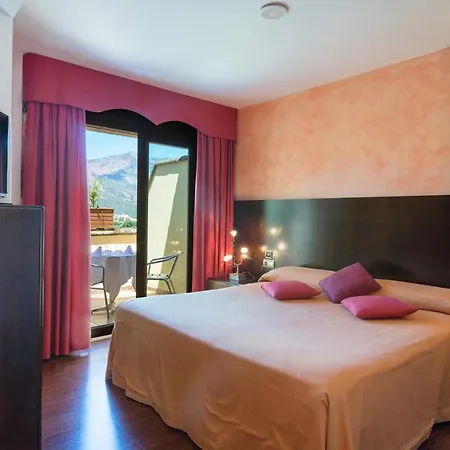 Hotel Restaurant Cal Petit 3*